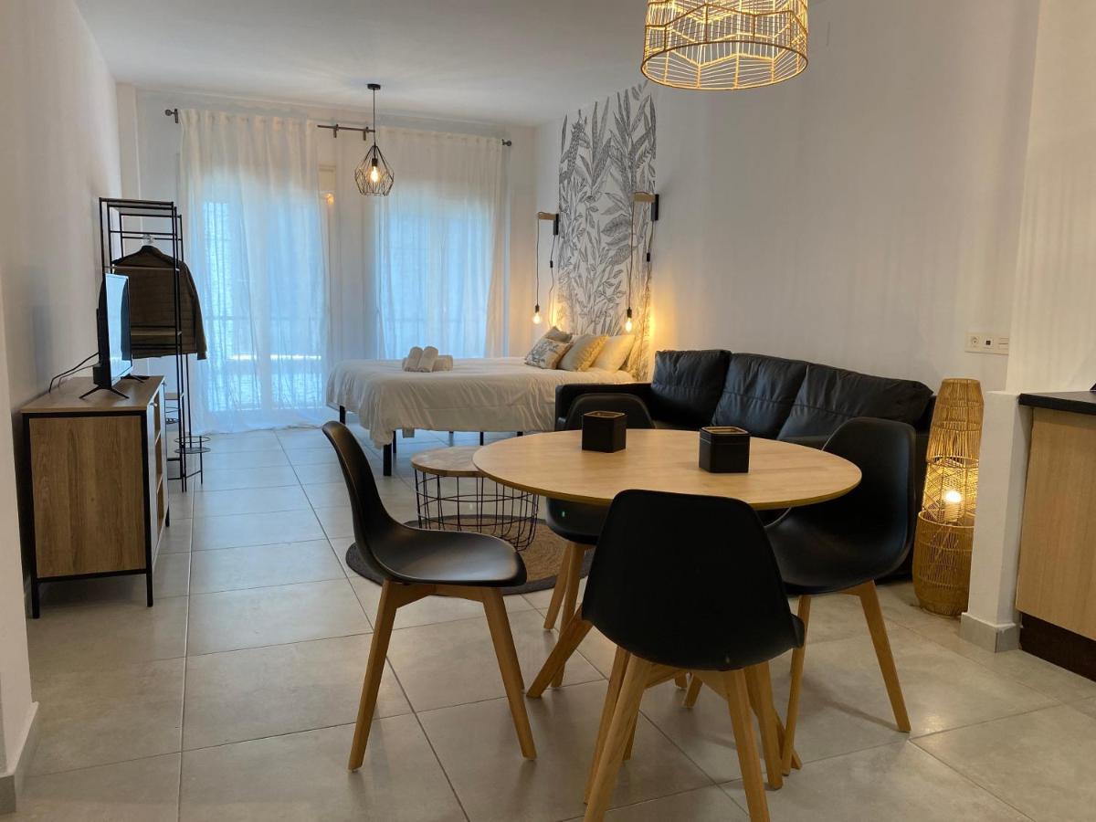 Apartament Urban Flat Malaga Centro Zewnętrze zdjęcie