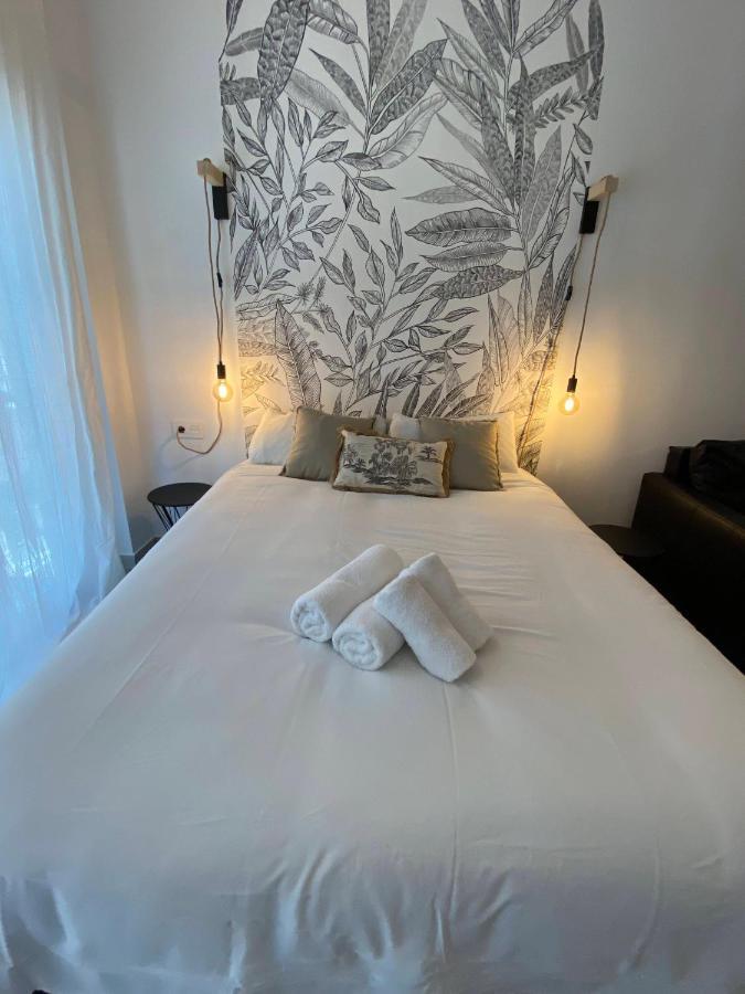 Apartament Urban Flat Malaga Centro Zewnętrze zdjęcie