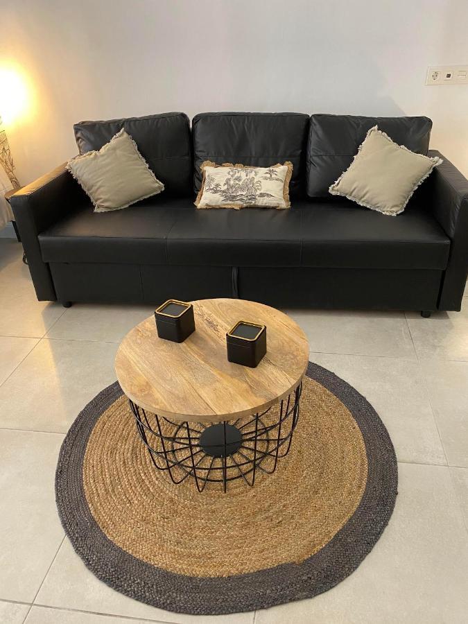 Apartament Urban Flat Malaga Centro Zewnętrze zdjęcie